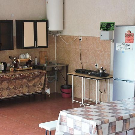 Guest House Lykhny Gagra Exterior photo